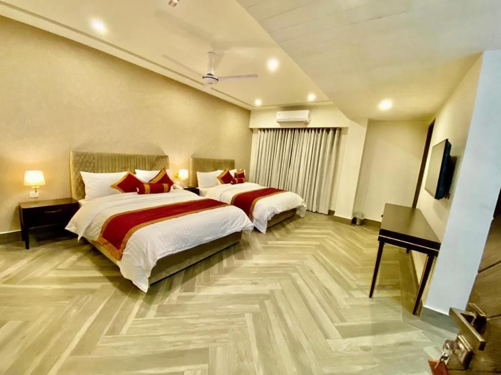 Shelton'S Rezidor House Hotel Peshawar Eksteriør billede