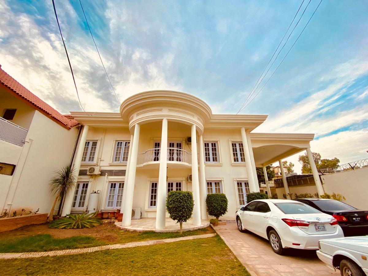 Shelton'S Rezidor House Hotel Peshawar Eksteriør billede